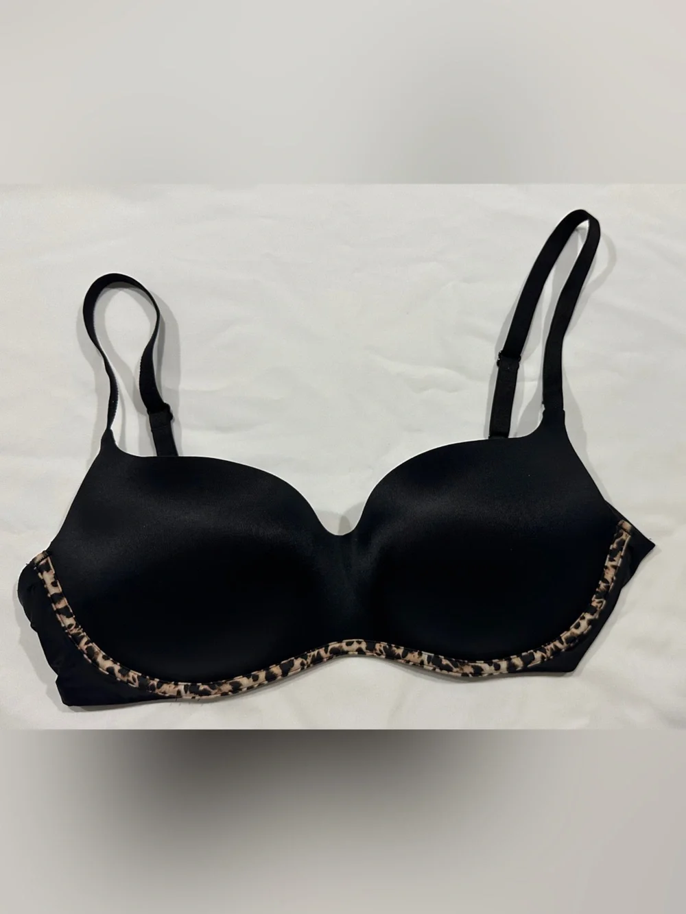 Victoria’s Secret Balconet Push up Bra